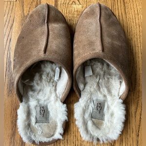 UGG Scuff Chestnut Suede/Sheepskin
Slippers Mens Size 11